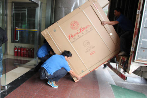 古交钢琴贵重工艺品无忧运